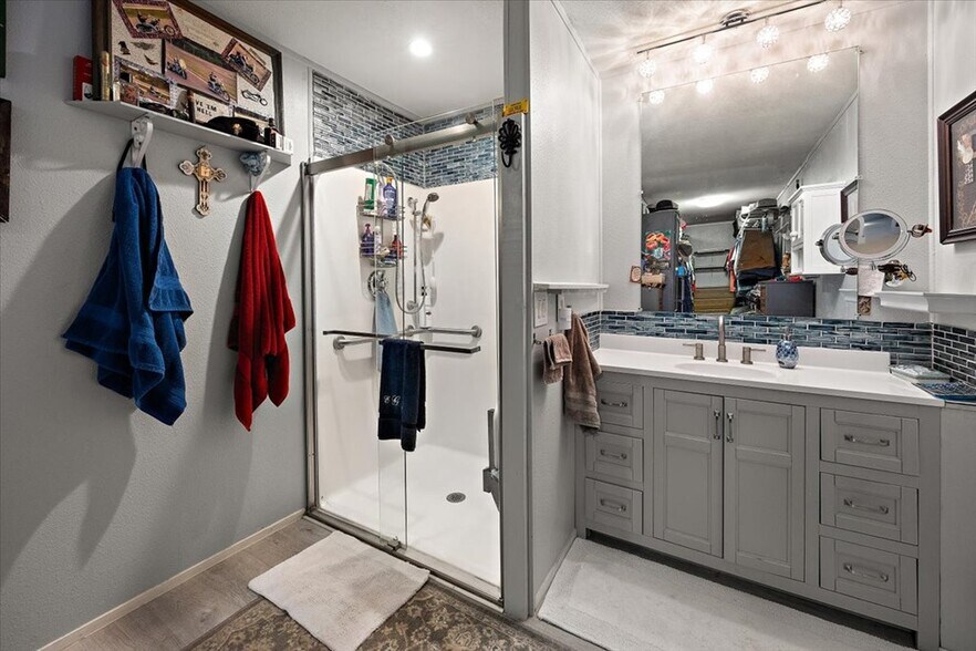 More Photos Of 155 Country Craft Rd, Lufkin Apartments For Sale