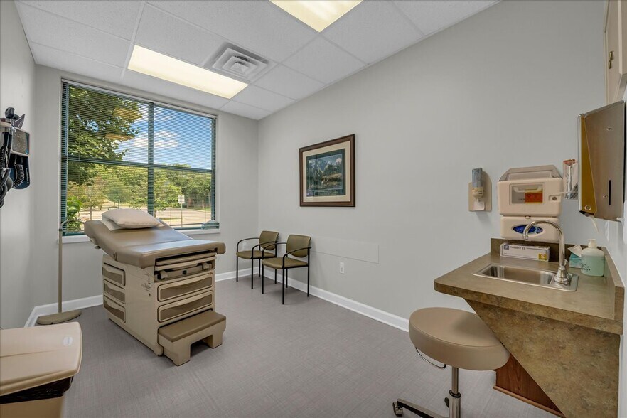 More Photos Of 1050 Corporate Office Dr, Milford Office For Sale