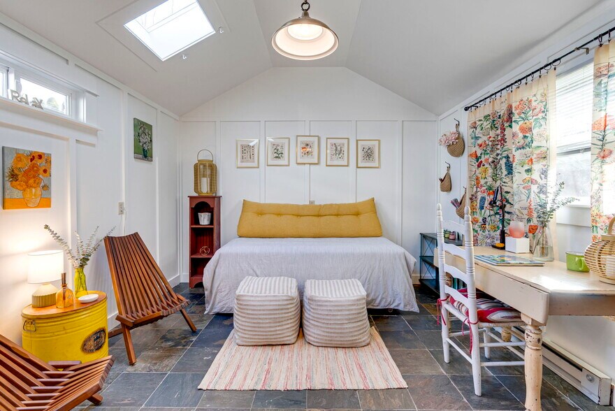 More Photos Of 5254 SE 74th Ave, Portland Flex For Sale