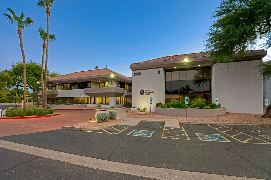 More Photos Of 9700 N 91st St, Scottsdale Medical For Lease