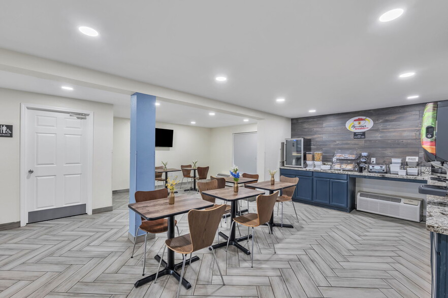 More Photos Of 2402 S Sterling St, Morganton Hotel For Sale