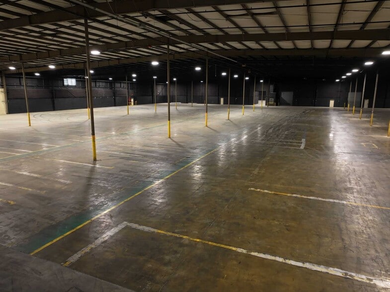 More Photos Of 7100 Jamesson Rd, Midland Warehouse For Lease
