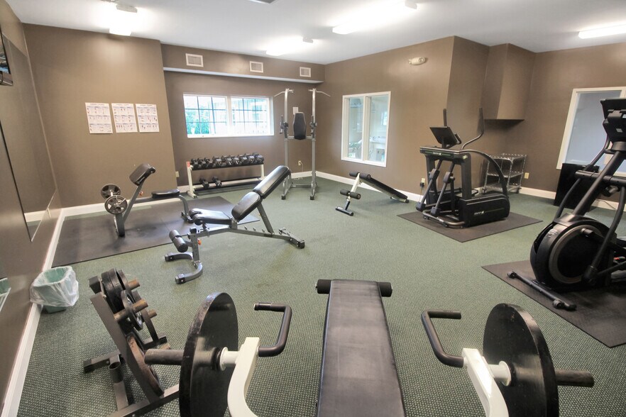 More Photos Of 115 W Lake Rd, Mayville Hotel For Sale