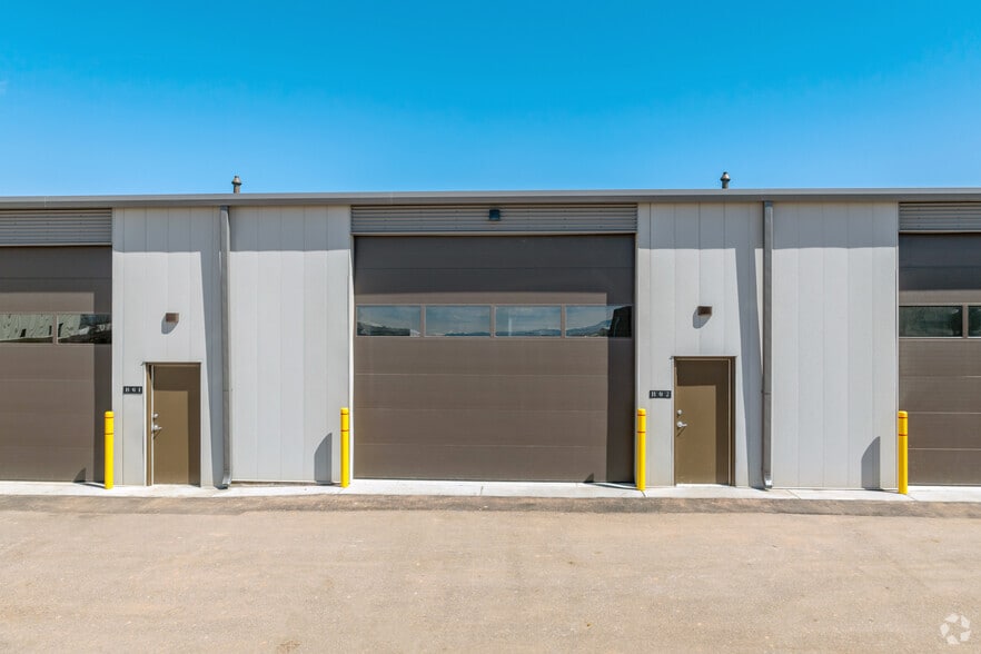 More Photos Of 9658 Havana St, Commerce City Warehouse For Sale