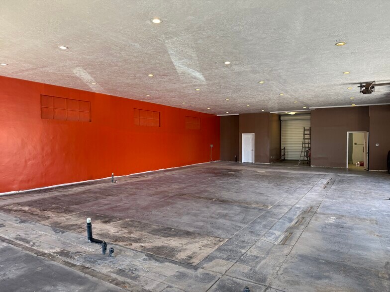 More Photos Of 2827 S 2300 E, Salt Lake City Storefront For Lease