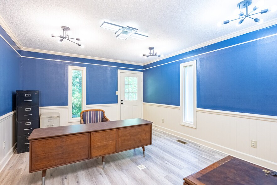 More Photos Of 4334 S Hathaway Blvd, Rocky Mount Medical For Lease