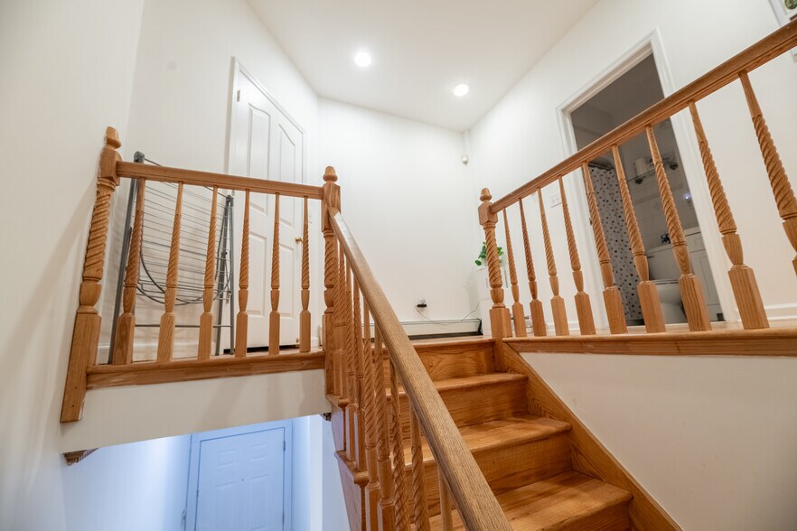 More Photos Of 600 Grand St, Hoboken Office Residential For Sale