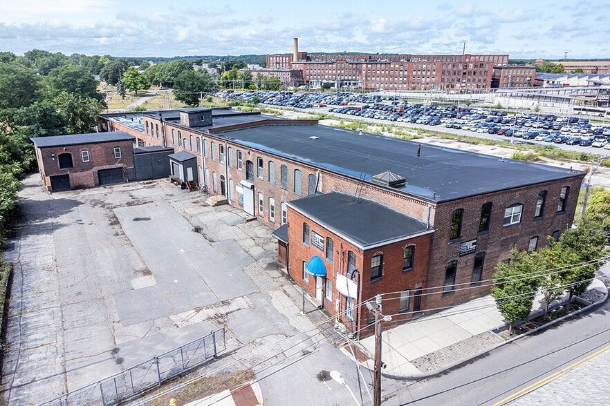 More Photos Of 248 Pine St, Pawtucket Warehouse For Sale