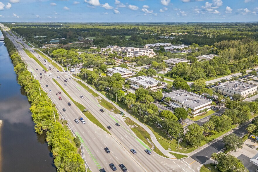 More Photos Of 12953 Palm West Dr, Loxahatchee Medical For Lease