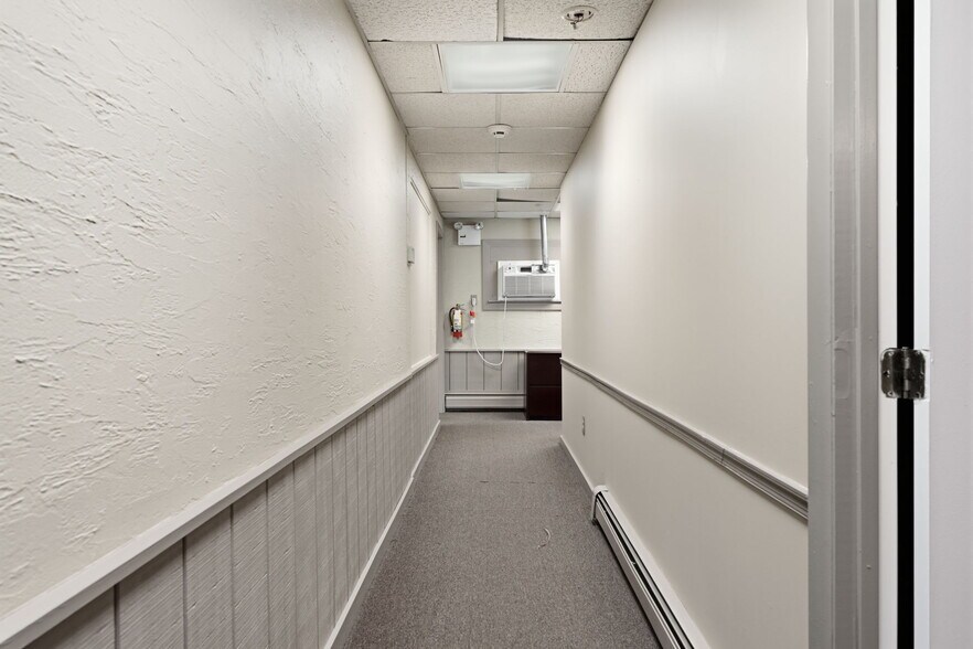 More Photos Of 3157 Mechanicsville Rd, Eddington Medical For Sale