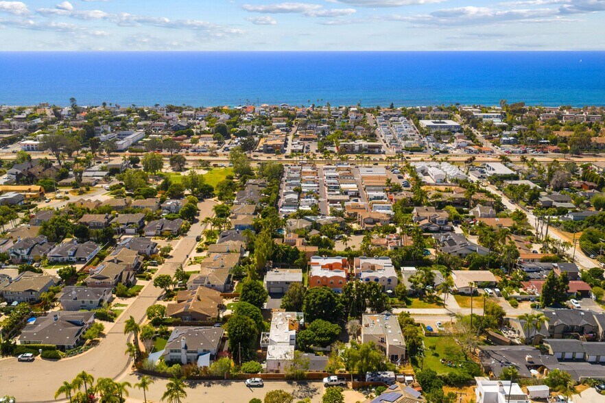 More Photos Of 273 Hillcrest Dr, Encinitas Apartments For Sale