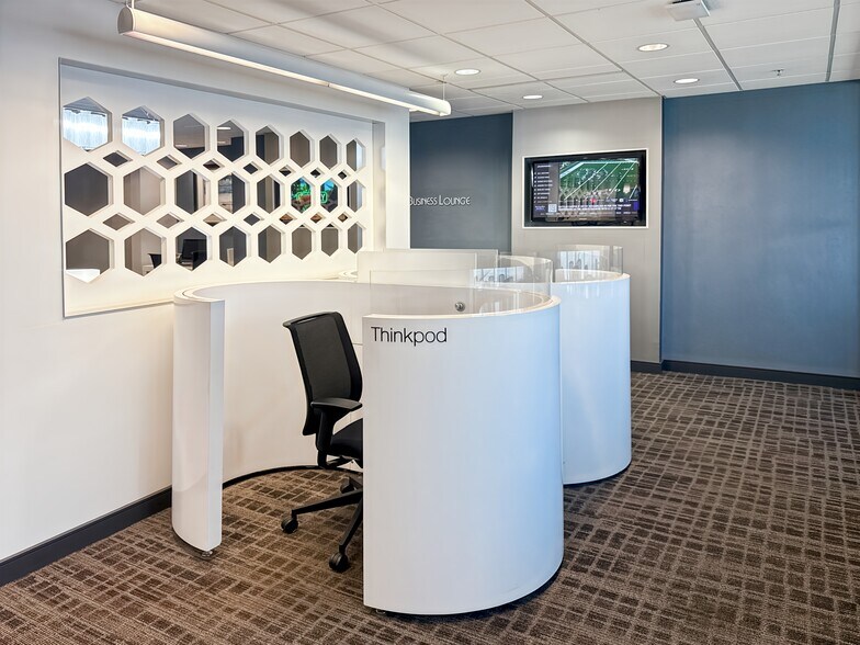 More Photos Of 3900 N Causeway Blvd, Metairie Coworking Space