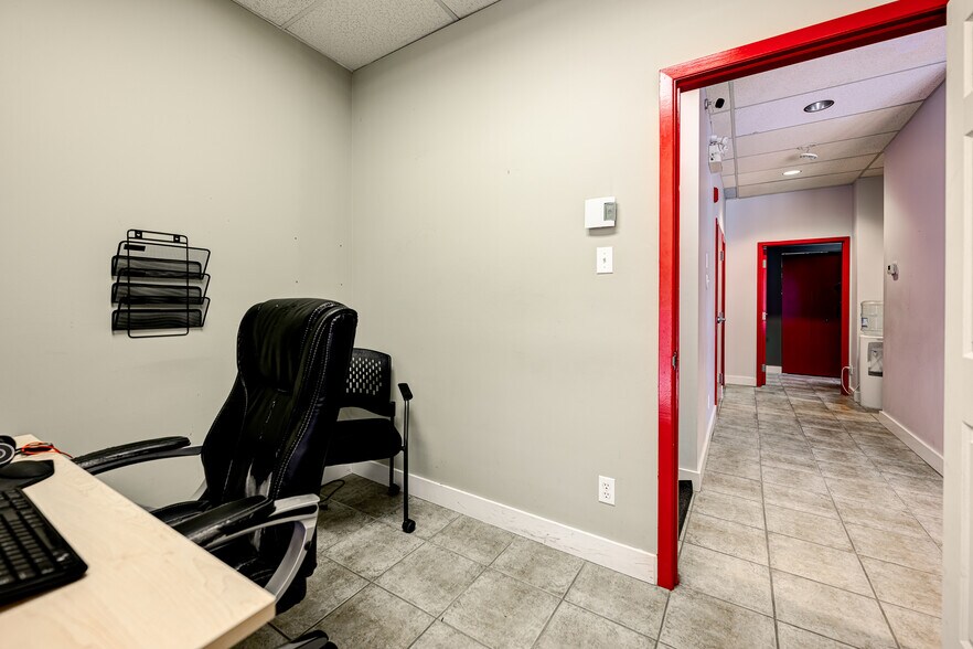 More Photos Of 1449-1463 Rue Du Collège, Montréal Apartments For Lease