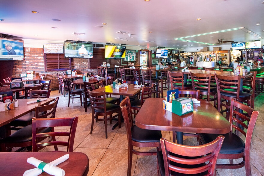 More Photos Of 1300 S Federal Hwy, Dania Restaurant For Sale