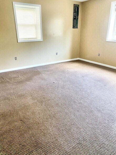 More Photos Of 5414 Homegardner Rd, Castalia Apartments For Sale