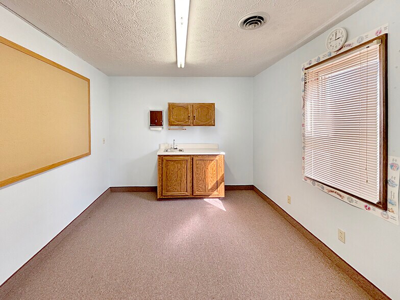 More Photos Of 2625 Industrial Dr, Bedford Religious Facility For Sale