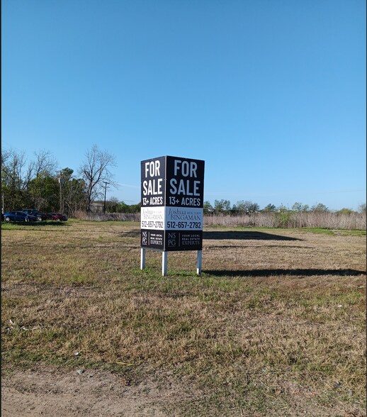 More Photos Of 300 W Highway 290 A, Elgin Land For Sale