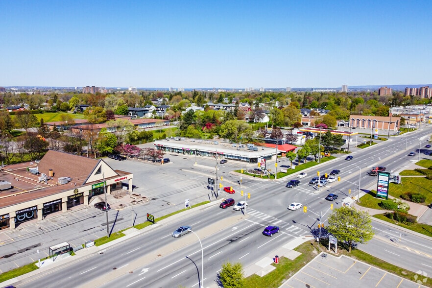 Primary Photo Of 1556 Merivale Rd, Ottawa General Retail For Lease