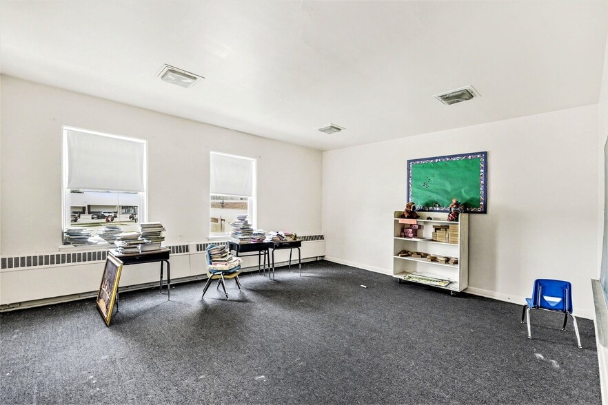 More Photos Of 5615 The Alameda, Baltimore Religious Facility For Sale