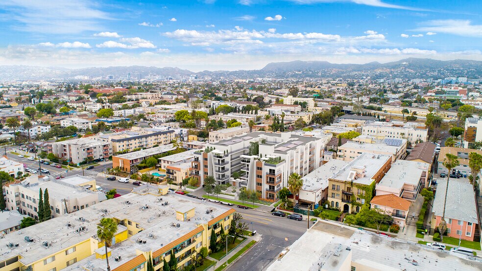 More Photos Of 4065 Oakwood Ave, Los Angeles Land For Sale