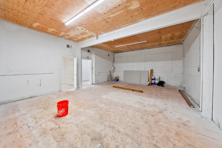 More Photos Of 619 S Fir St, Medford Refrigeration Cold Storage For Sale