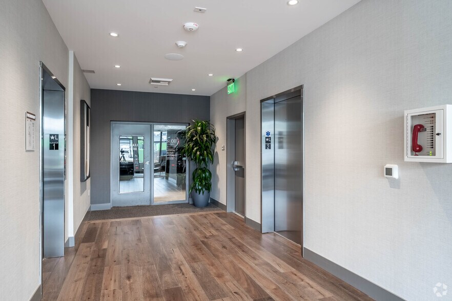 More Photos Of 110 Roy St, Seattle Apartments For Lease