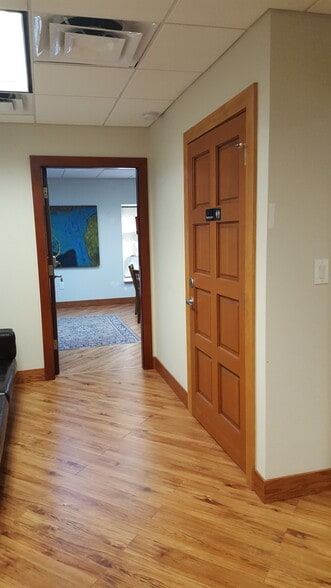 More Photos Of 3030-3050 NW 82nd Ave, Miami Showroom For Sale