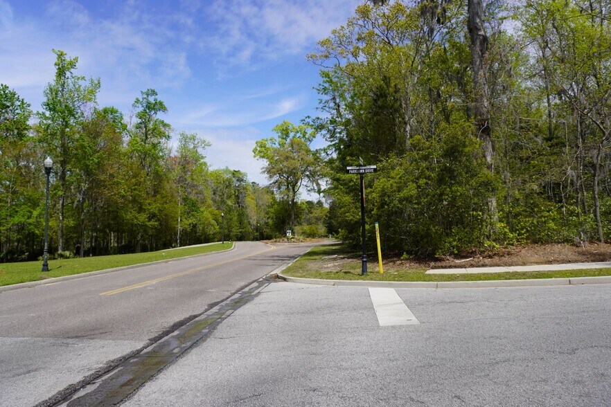 More Photos Of 0 Carolina Bay Dr, Charleston Land For Sale