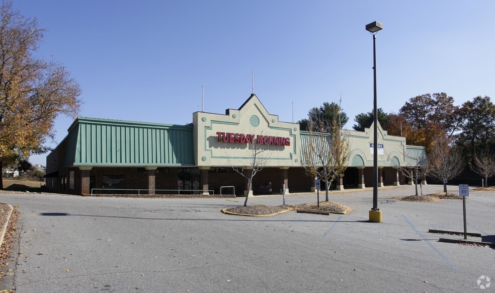 Primary Photo Of 141 Fernwood Dr, Spartanburg Unknown For Lease