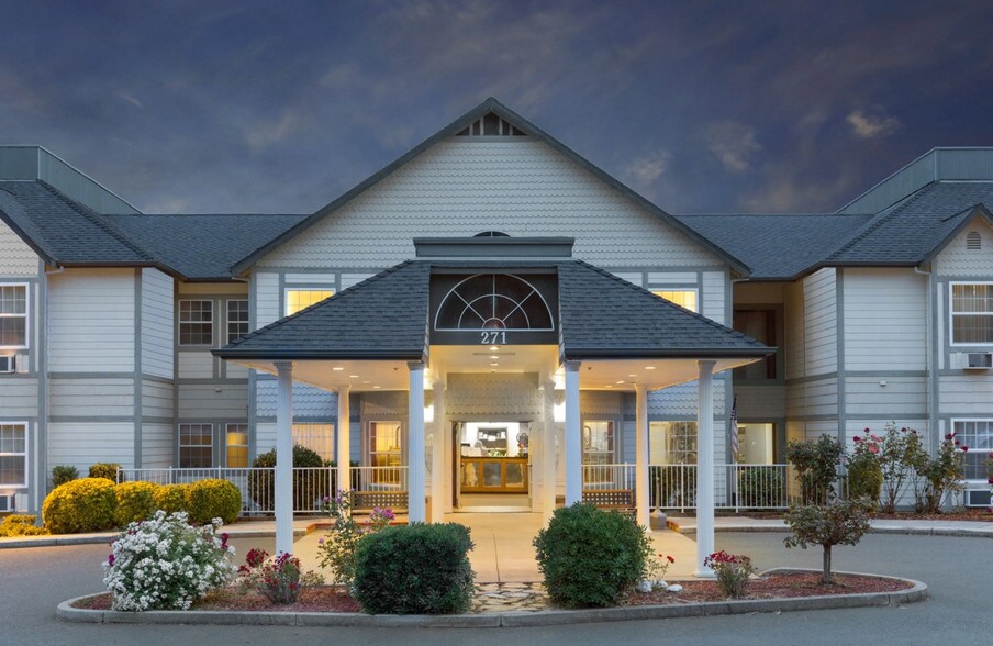 Primary Photo Of 271 Hanford St, Sutter Creek Hotel For Sale