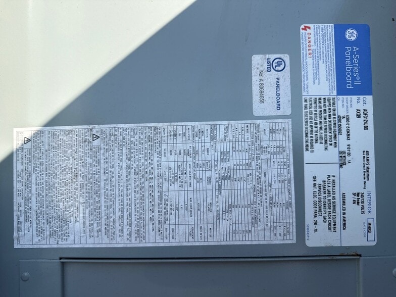 More Photos Of 460 N Franklin St, Sebring Warehouse For Sale