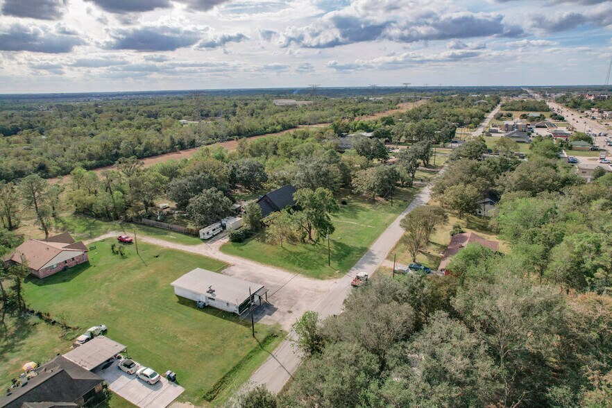 More Photos Of 7430 Rodgers Rd, Manvel Office Residential For Sale