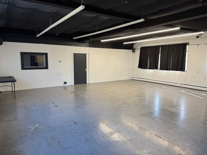 More Photos Of 48 Silas Deane Hwy, Wethersfield Office For Lease