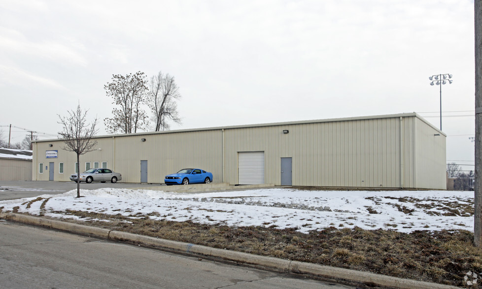 Primary Photo Of 2235 Pennsylvania St, Fort Wayne Warehouse For Lease