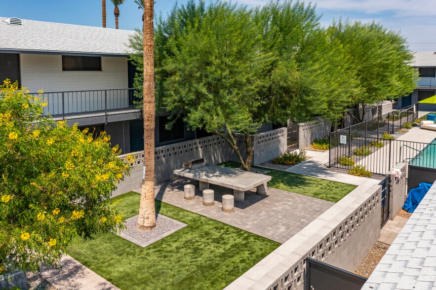 More Photos Of 3025 N 36th St, Phoenix Apartments For Sale