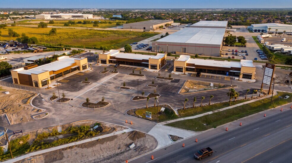 More Photos Of 7004 FM 511, Brownsville General Retail For Lease