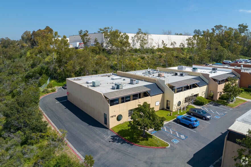 More Photos Of 7574 Trade St, San Diego Research And Development For Lease