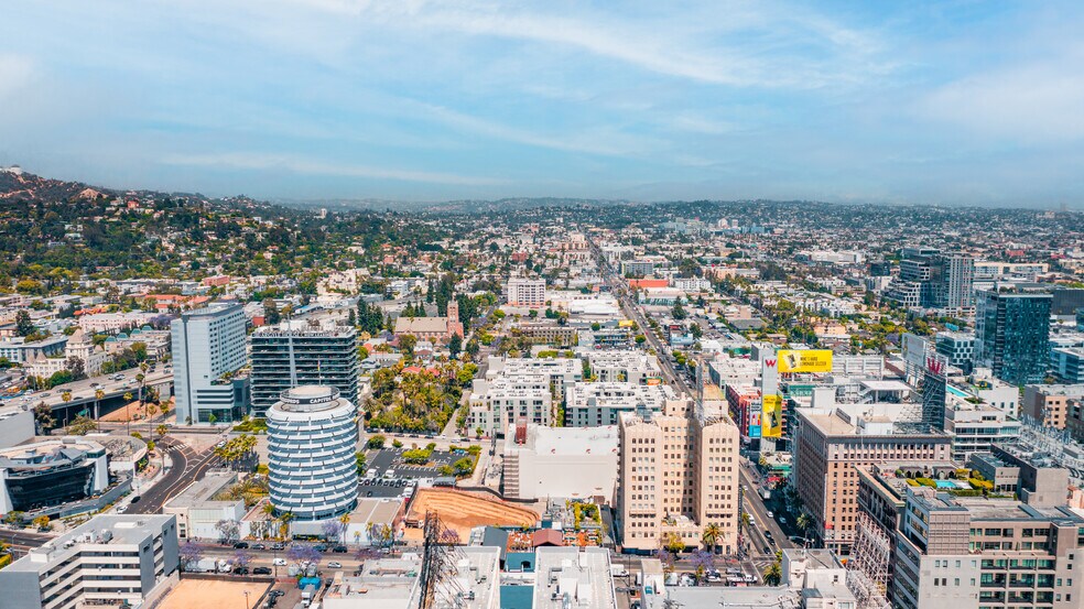 More Photos Of 6201 Hollywood Blvd, Hollywood Apartments For Lease