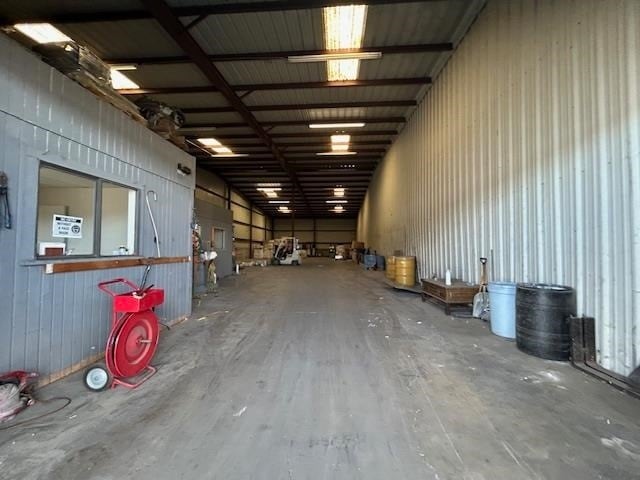 More Photos Of 112 Flecha Ln, Laredo Distribution For Lease