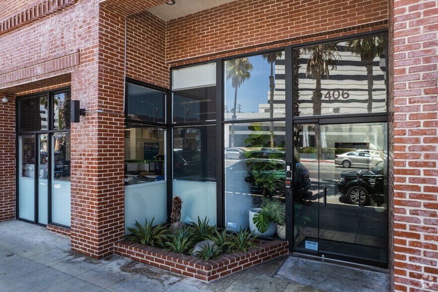 More Photos Of 400-412 Wilshire Blvd, Santa Monica Loft Creative Space For Lease