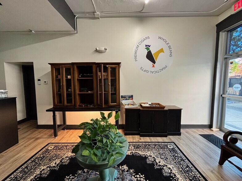 More Photos Of 1-3 E Main St, Troy Storefront Retail Office For Lease