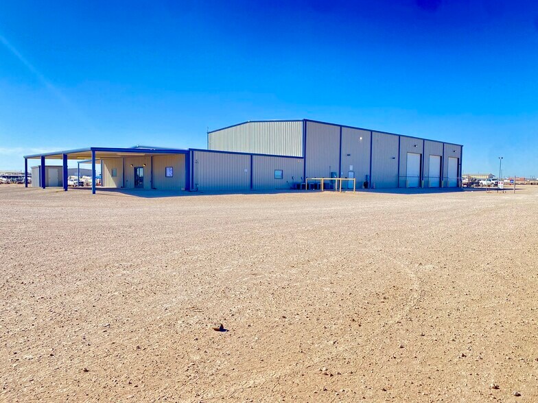 More Photos Of 3431 S County Rd W, Odessa Warehouse For Lease