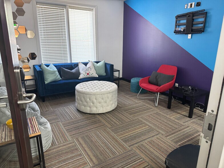 More Photos Of 2601 N Canyon Rd, Provo Loft Creative Space For Sale