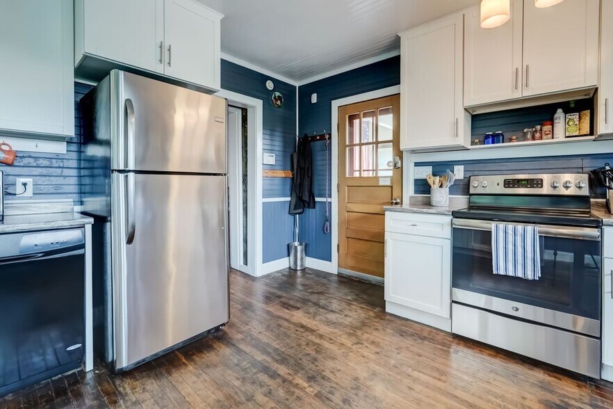 More Photos Of 4495 W Henrietta Rd, Henrietta Office For Sale