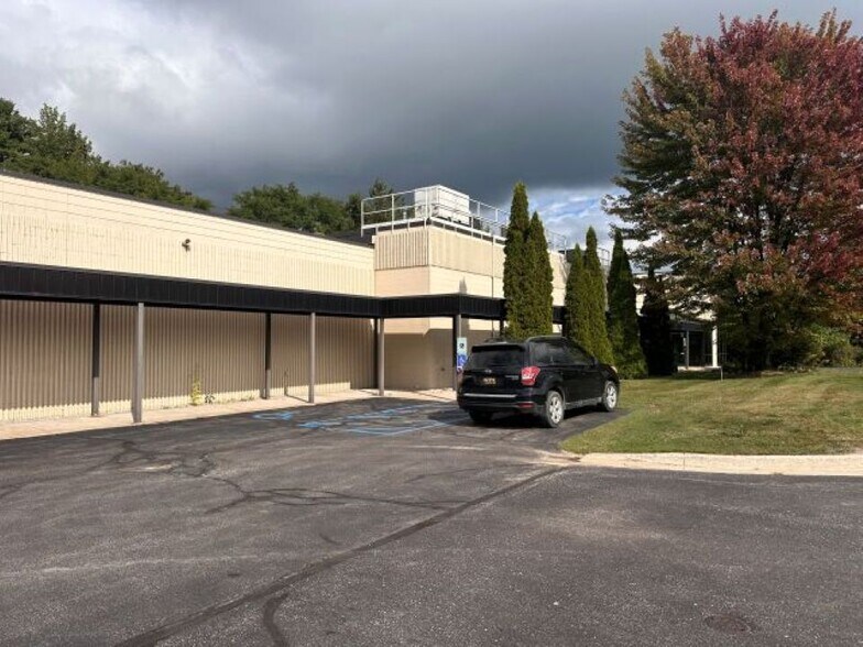 More Photos Of 222 Industrial Park Dr, Elk Rapids Industrial For Sale
