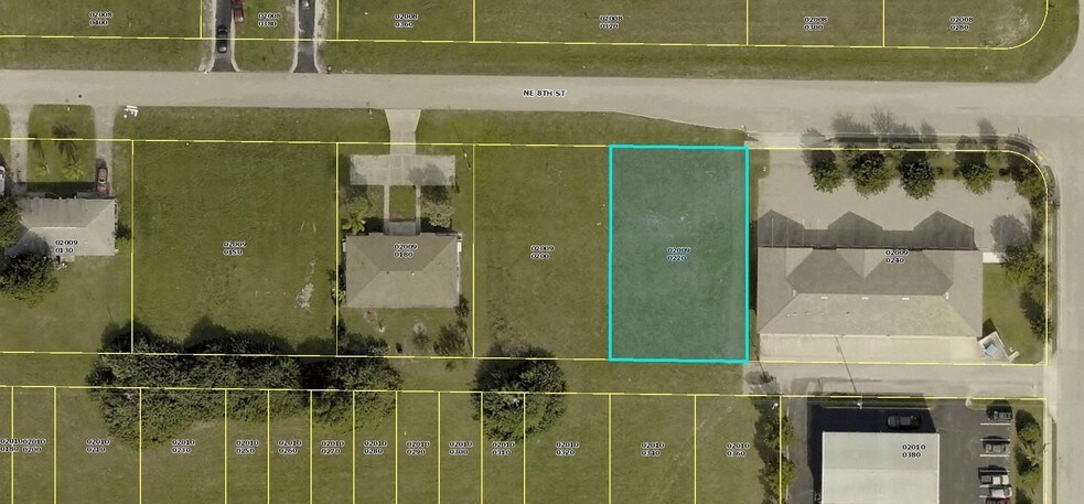 More Photos Of 924 NE 8th Pl, Cape Coral Land For Sale