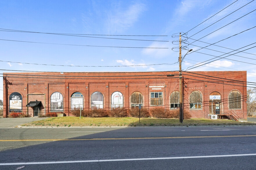Primary Photo Of 1311 East St, Pittsfield Warehouse For Sale
