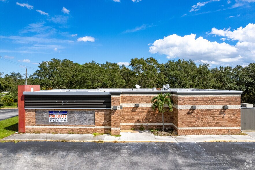 More Photos Of 8905 20th St, Vero Beach Fast Food For Sale