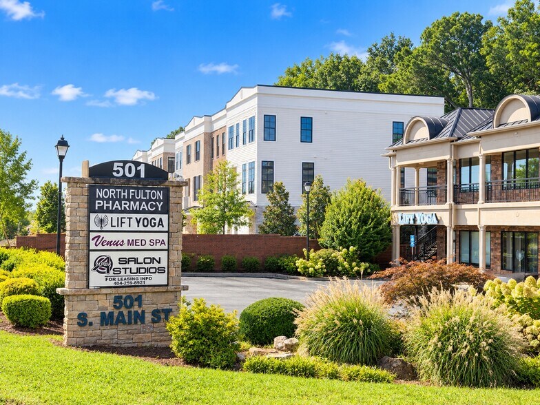 More Photos Of 501 S Main St, Alpharetta Medical For Lease