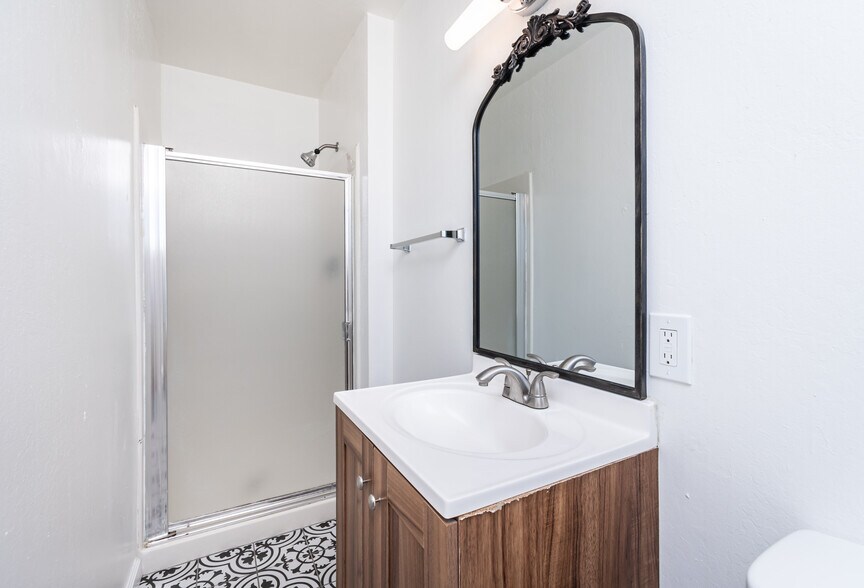 More Photos Of 1406 Woolner Ave, Fairfield Apartments For Sale